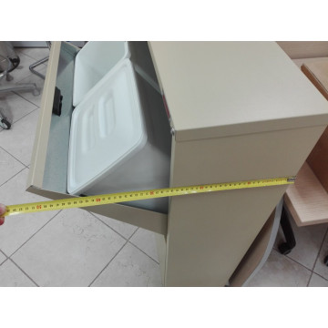 Armadio metallico vers. ZINCOPLASTIFICATA mod. RACCOLA DIFFERENZIATA