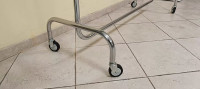 STENDER APPENDI ABITI AD ALTEZZA REGOLABILE - L 150 / 220
