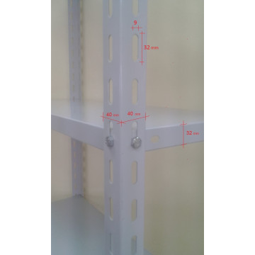 SCAFFALI A BULLONE GRIGIO CHIARO