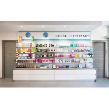 ARREDAMENTI PER PARAFARMACIA & FARMACIA